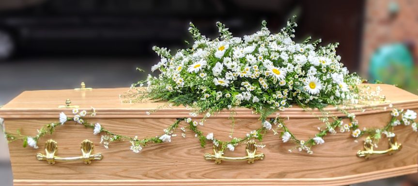 Daisies as Funeral flowers